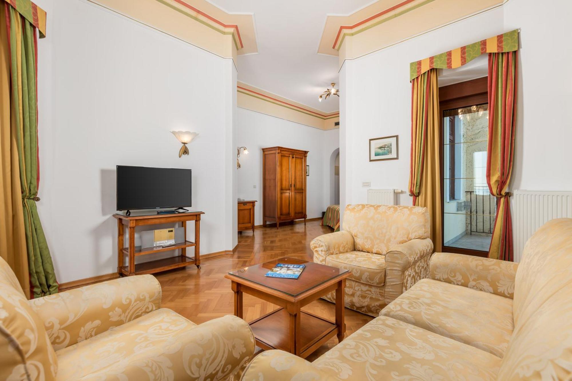 Hotel Miramar Опатия Экстерьер фото